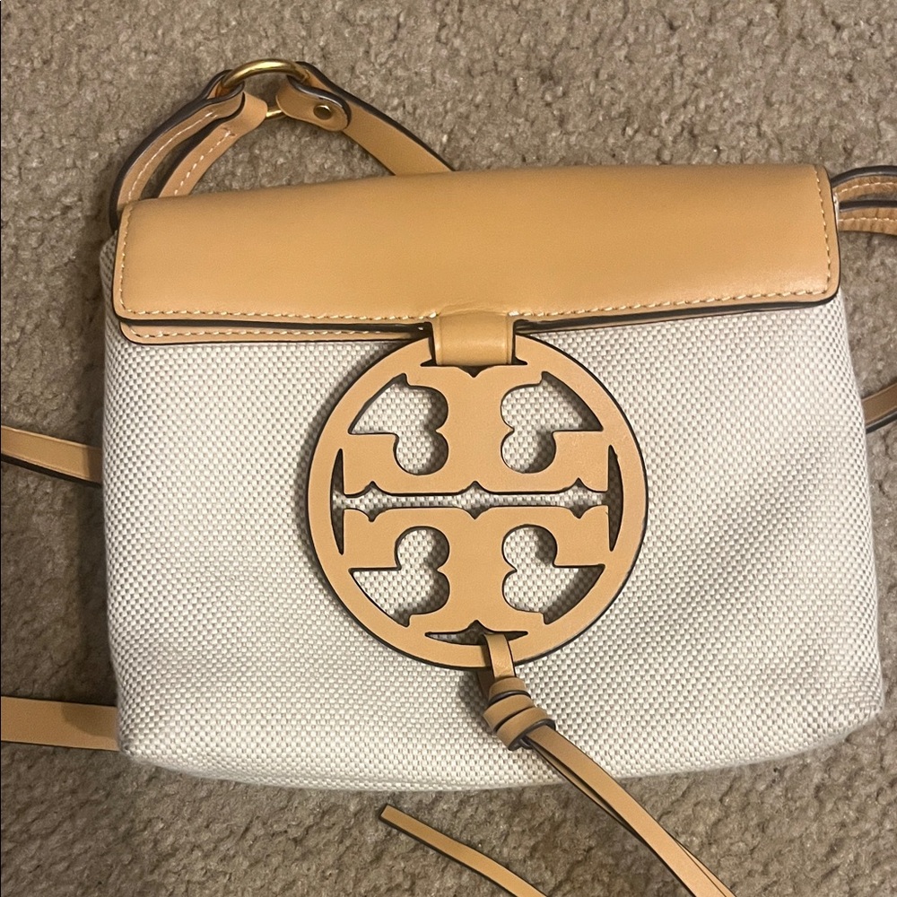 Tory Burch Beige and Cream Crossbody Bag